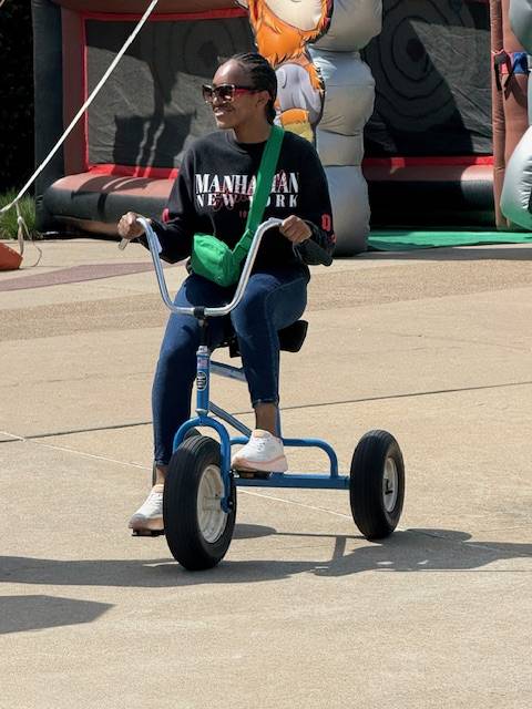 tricycle2-rotated.jpeg